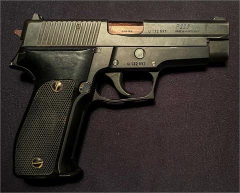 SIG Sauer P226, 9 mm Luger, #U172697, § B accessories
