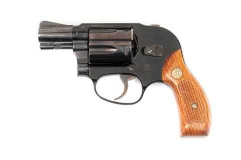 Smith & Wesson model 38, .38 Spl, #J598276, § B