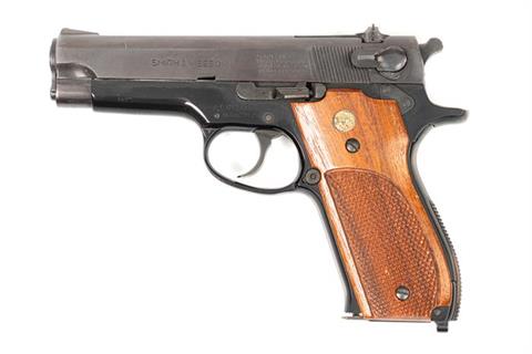 Smith & Wesson Mod. 39-2, 9 mm Luger, #A566363, § B (W1082-19)