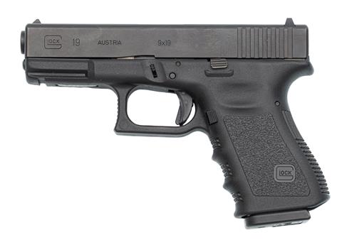 Glock 19gen3, 9 mm Luger, #EUT572, § B accessories