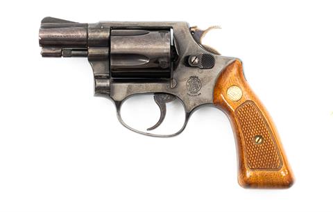 Revolver Smith & Wesson Mod. 36  Kal. 38 Special #J248429 § B