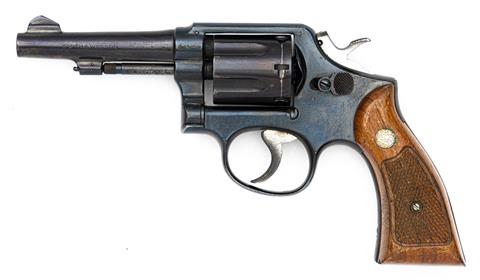 revolver Smith & Wesson model 10-5  cal. 38 Special #C857503 §B (S161929)