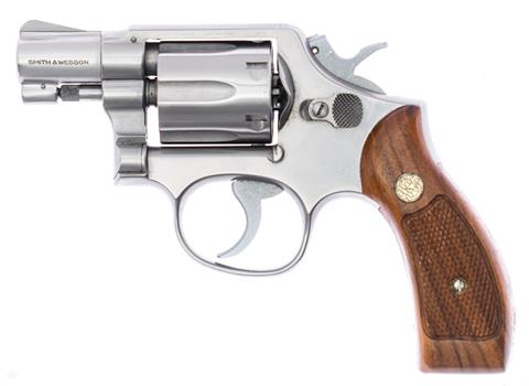 Revolver Smith & Wesson Mod. 64-2  Kal. 38 Special #7D20220 § B (W 989-22)