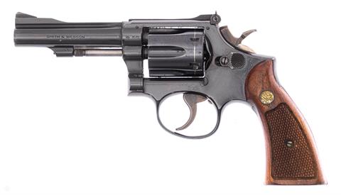 revolver Smith & Wesson Mod. 18-3  cal. 22 long rifle #5K59873 § B (W 665-22)