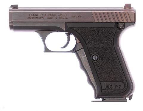 pistol Heckler&Koch P7  cal. 9 mm Luger #37506 § B + ACC