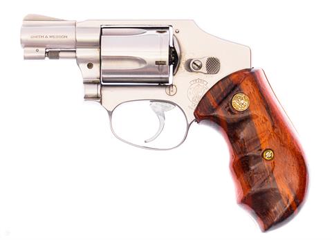 revolver Smith & Wesson Mod. 640  cal. 38 Special #BKB2723 § B
