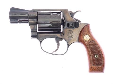 Revolver Smith & Wesson Mod. 36  Kal. 38 Special #J401575 § B