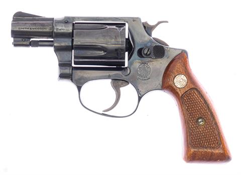 Revolver Smith & Wesson Mod. 36  Kal. 38 Special #J595096 § B