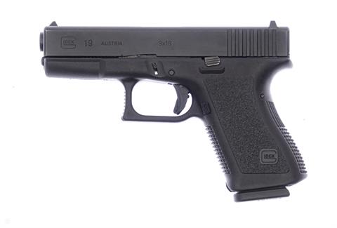 Pistol Glock 19 Gen2 Cal. 9 mm Luger #XC917 §B