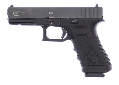 Pistol Glock 17 Gen3 Cal. 9 mm Luger #BAUW377 § B (W 3708-22)