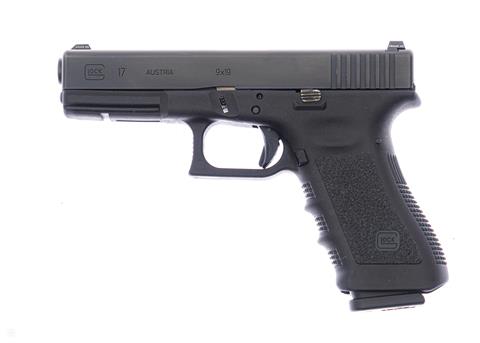 Pistol Glock 17 Gen3 Cal. 9 mm Luger #PBT679 § B (W 3622-22)