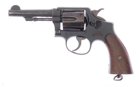 Revolver Smith & Wesson M&P Modell Victory Kal. 38 Special #V480246 § B (W521-23)